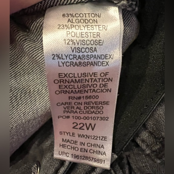 GRAY Democracy jeans, size 22W - Picture 5 of 7